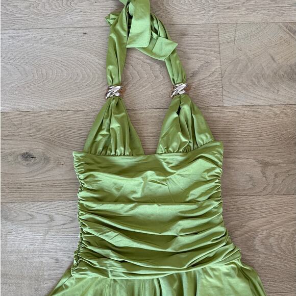 White Fox Mini Dress Halter Neck Use Somebody Size XS Olive Green - Picture 2 of 6